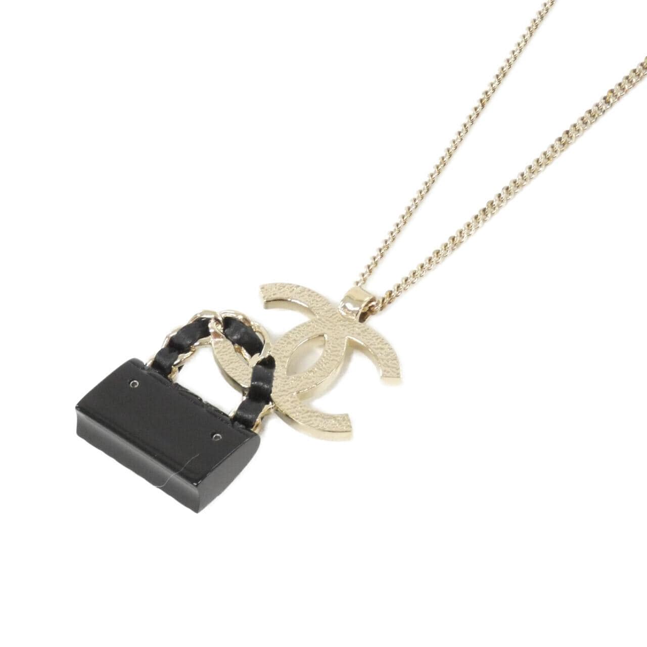 CHANEL ABA013 3