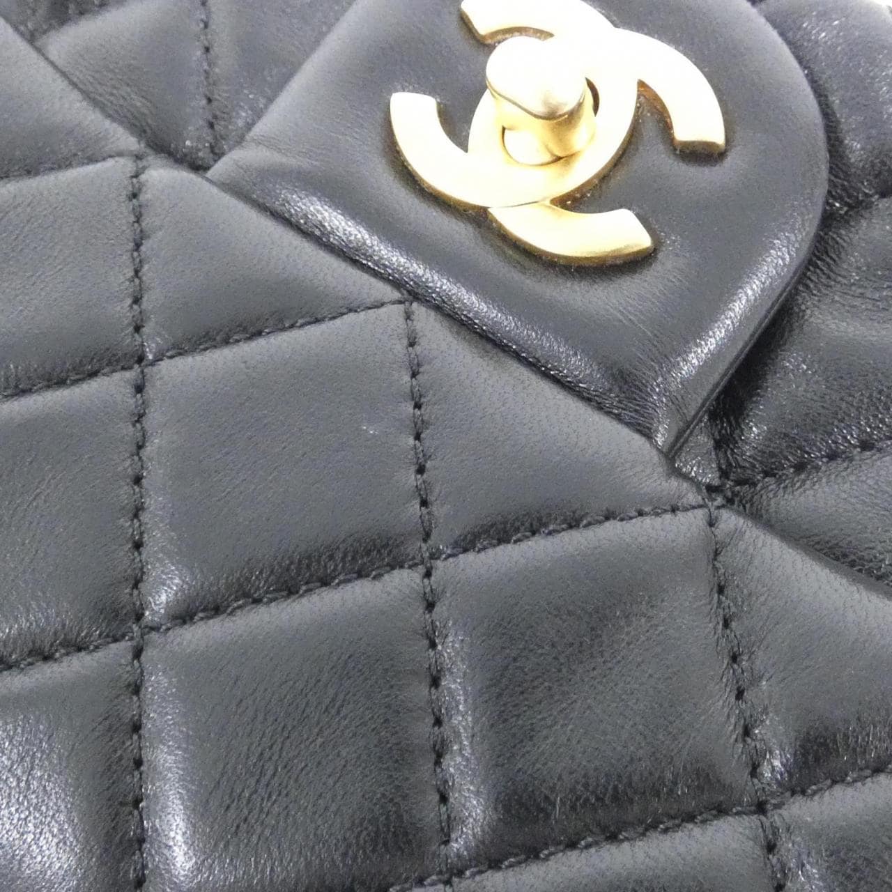 CHANEL Chanel 19 AS1786 Shoulder Lambskin 4