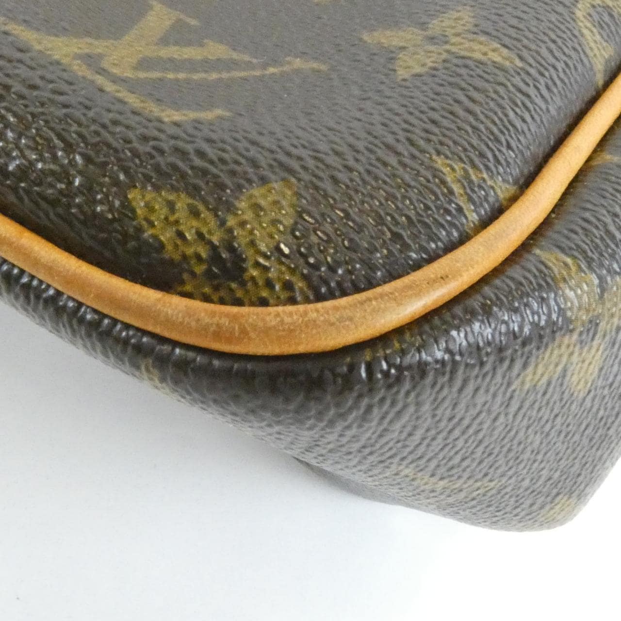 LOUIS VUITTON M51156 Handbag Monogram 2