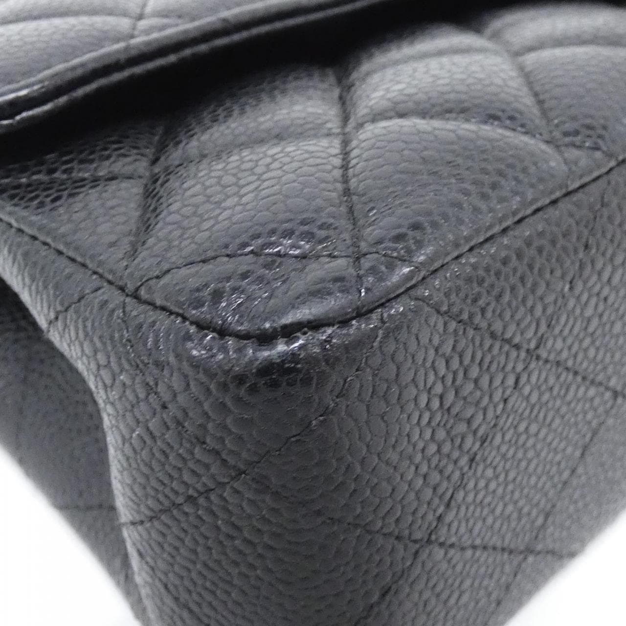 CHANEL Matelasse 1112 Shoulder Grained Calfskin 3