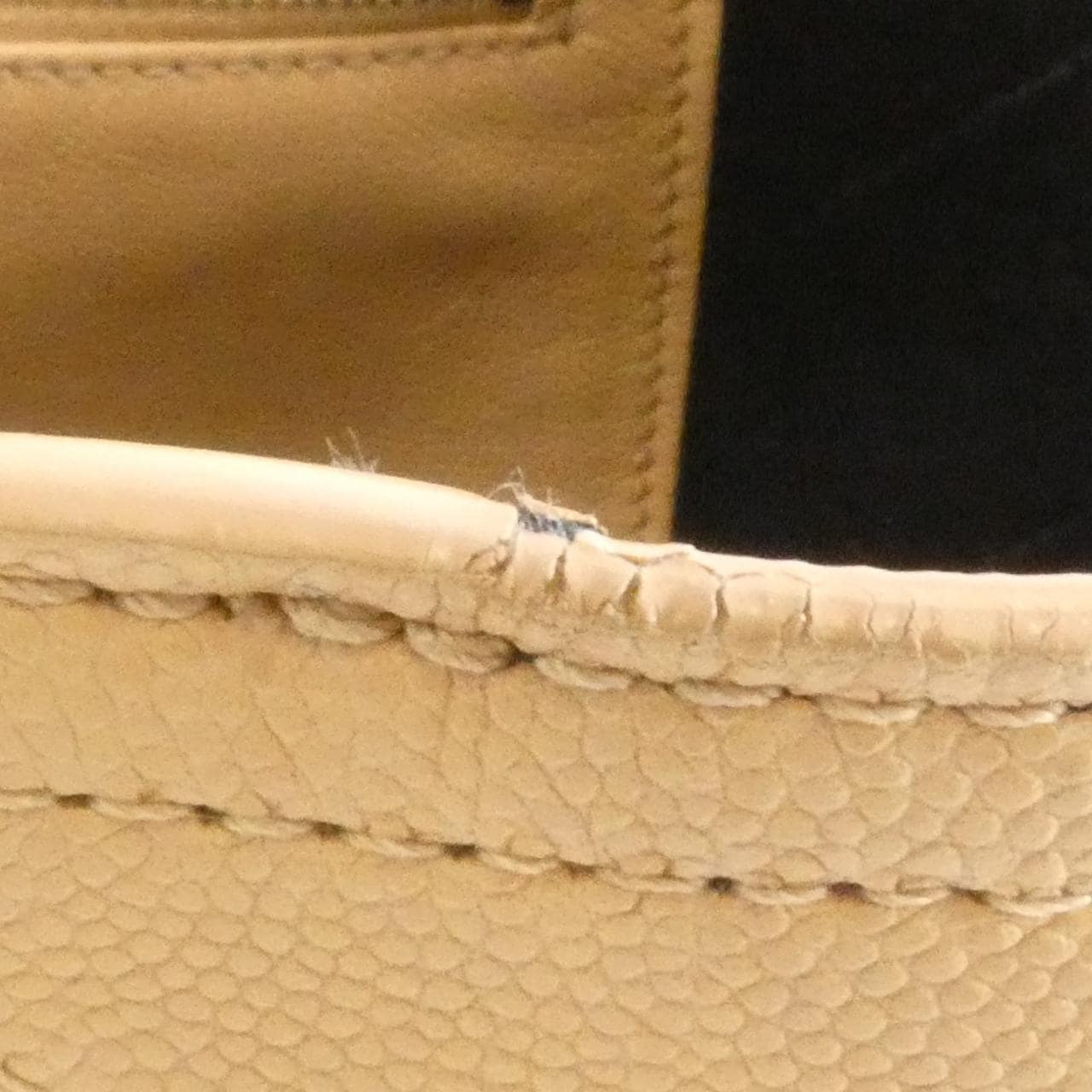 CHANEL AS0169 手提包 荔枝紋牛皮 5