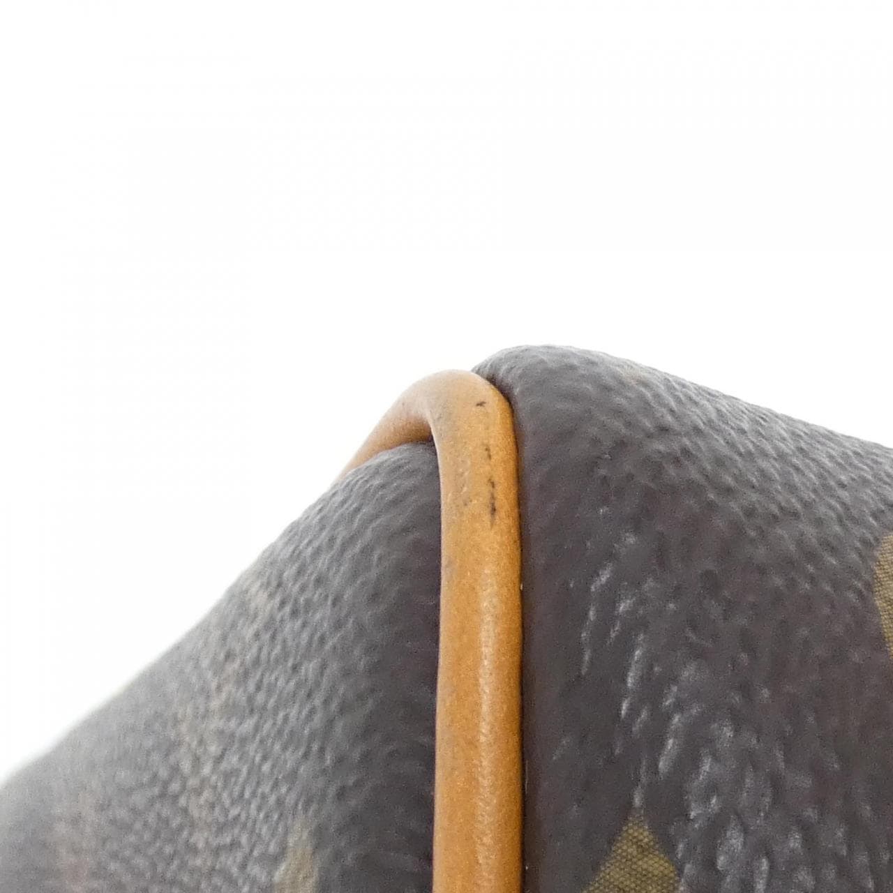 LOUIS VUITTON Nile M14016 Shoulder Monogram 3