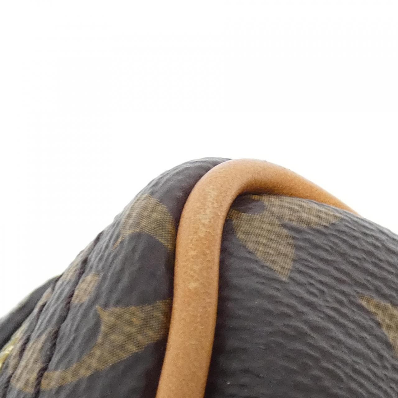 LOUIS VUITTON Nile M14016 Shoulder Monogram 4