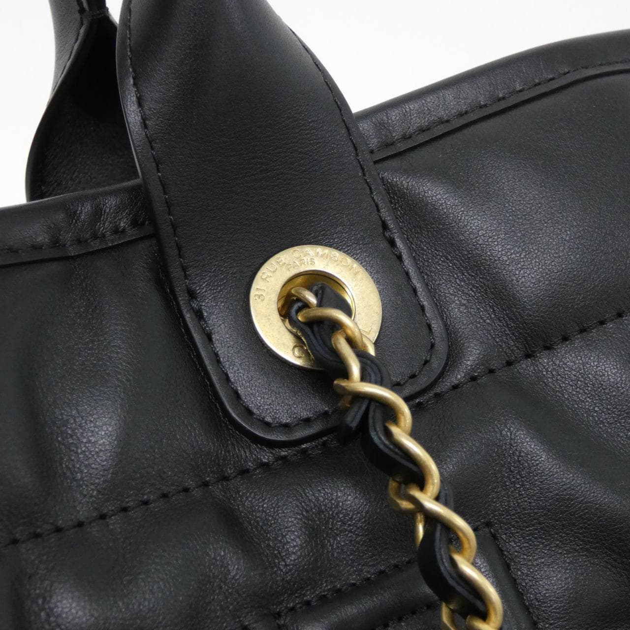 CHANEL Deauville AS3257 Handbag 5