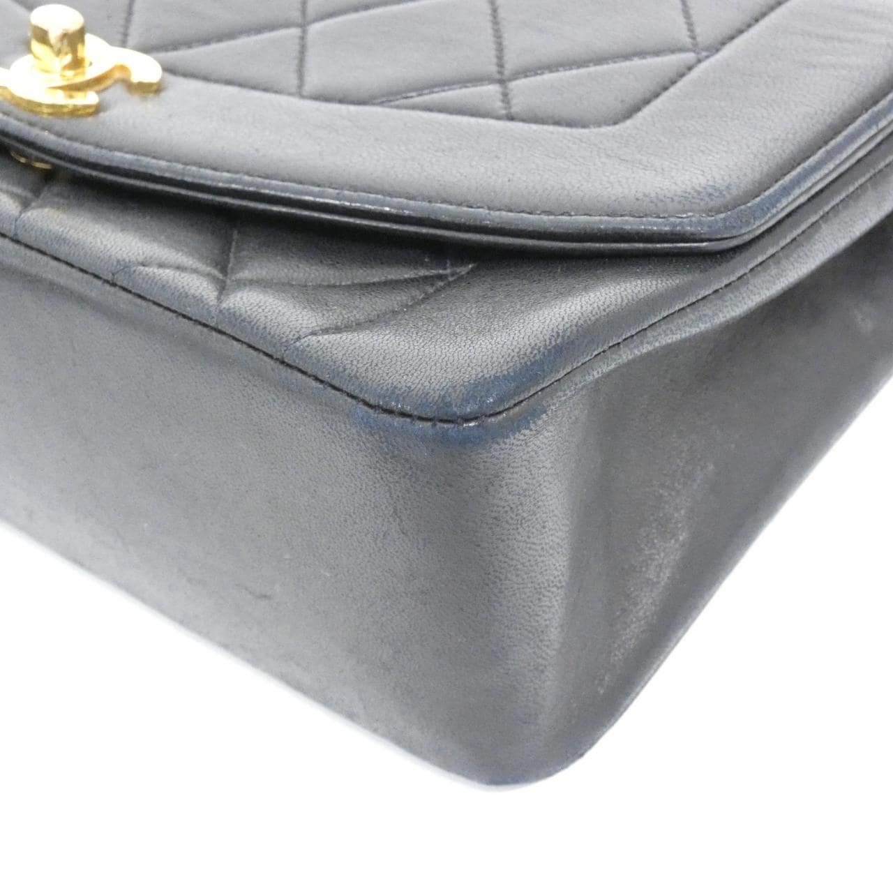 CHANEL 01164 Shoulder Lambskin 3