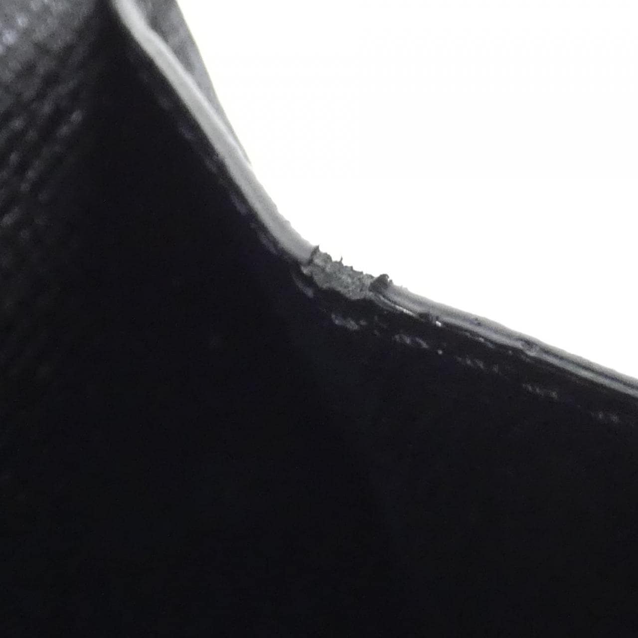 LOUIS VUITTON M63302 Coin Case Epi 9