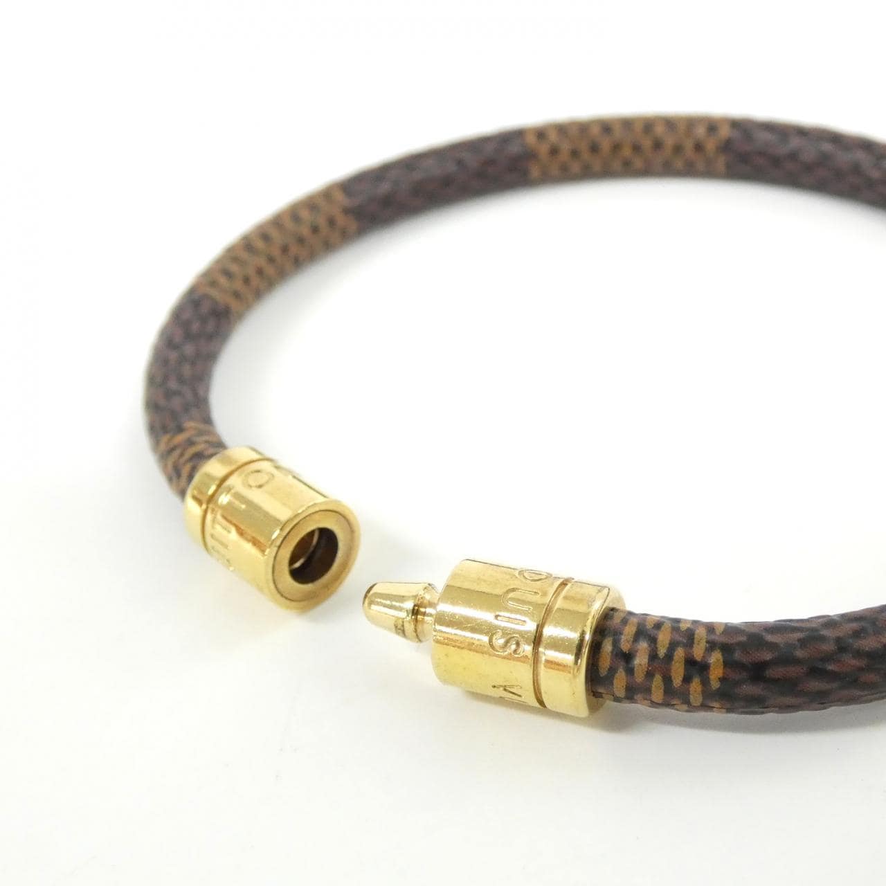 LOUIS VUITTON M6608F Damier 3