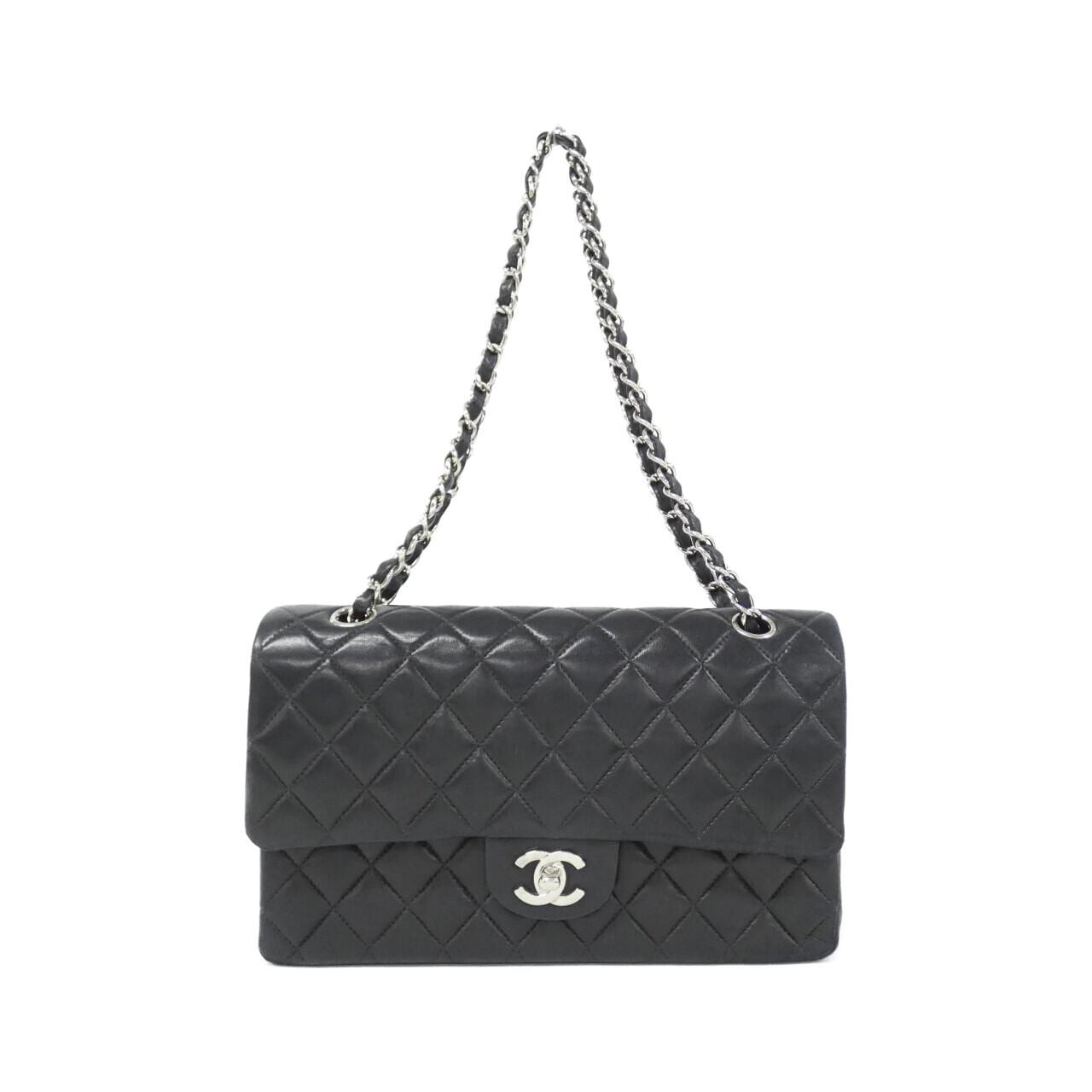 CHANEL Matelasse 1112 Shoulder Lambskin