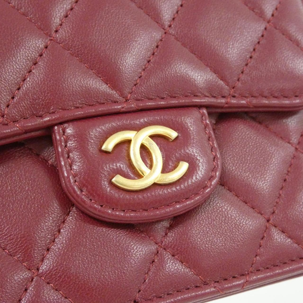 CHANEL Timeless Classic AP2200 銀包 羊皮 4