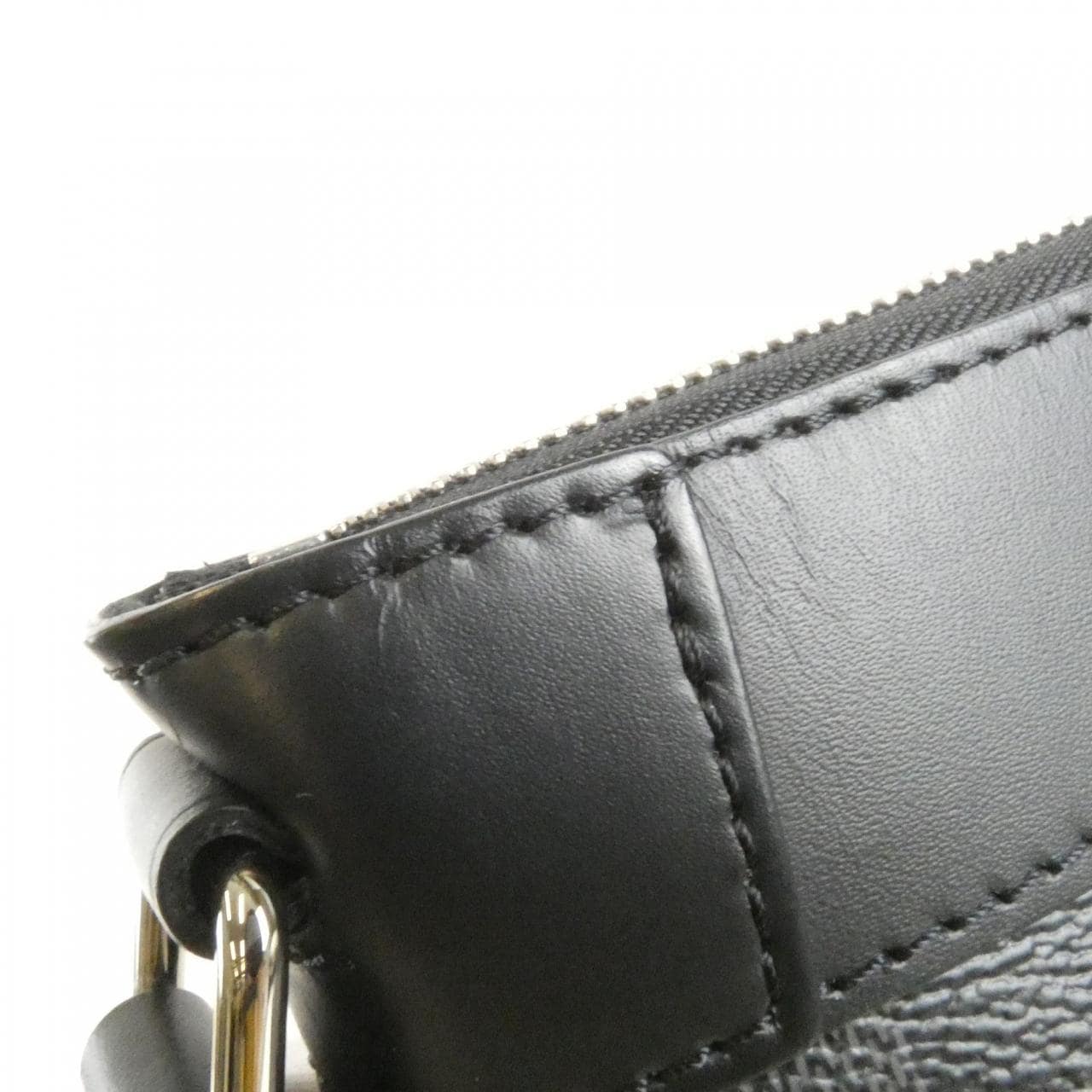 LOUIS VUITTON N40003 Shoulder Damier 4