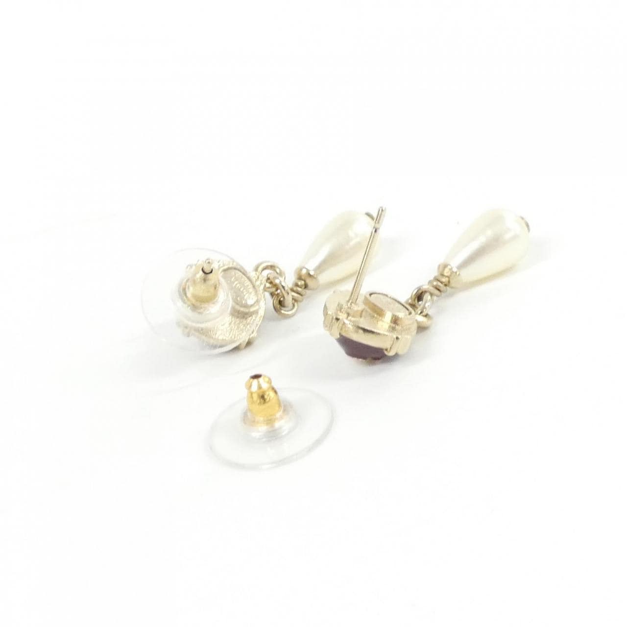 CHANEL Accessories 3