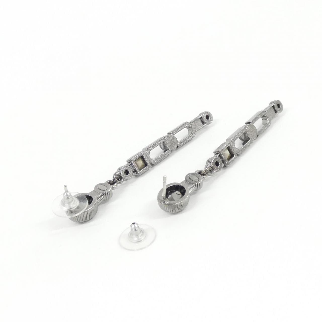 CHANEL Accessories 4