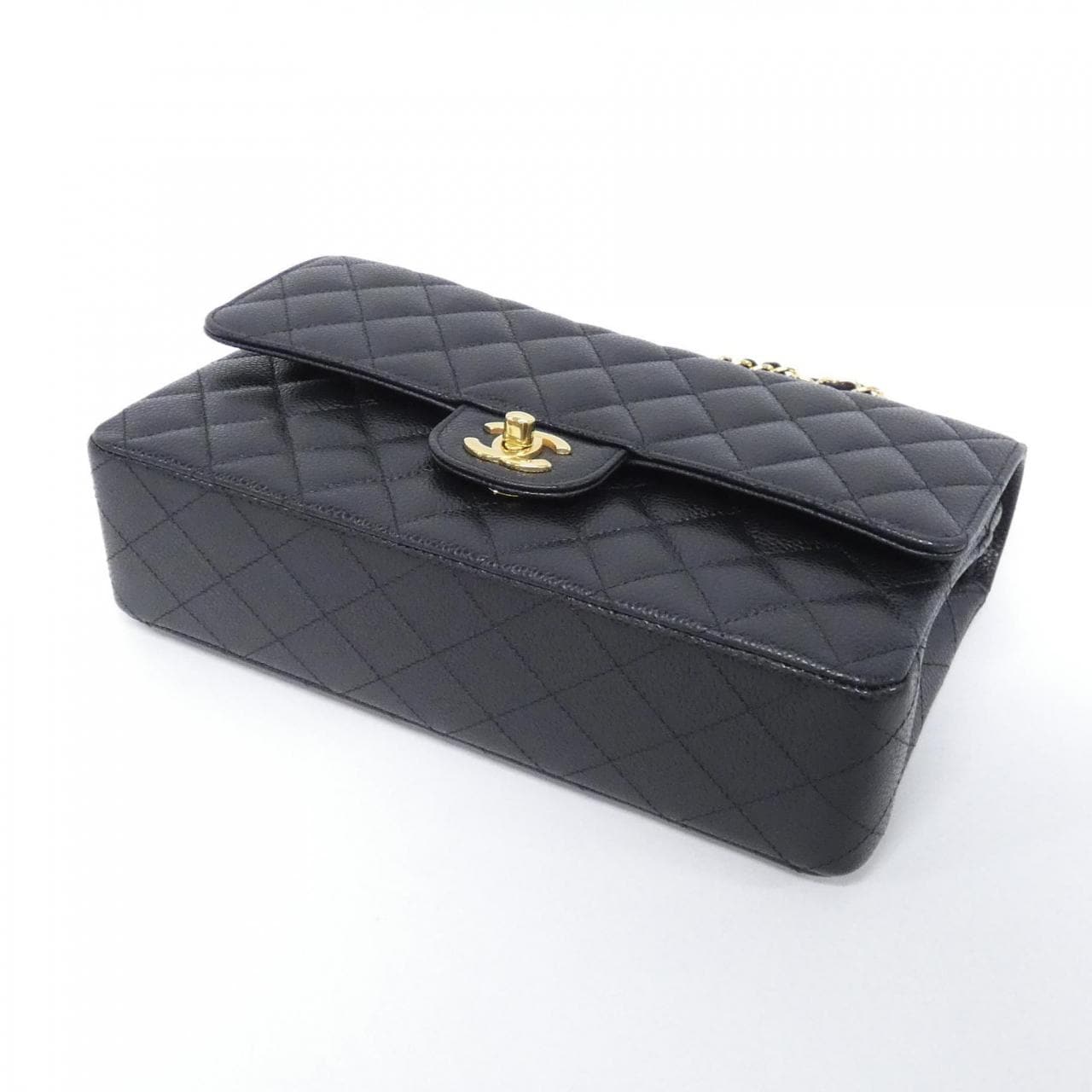 CHANEL Matelasse 1112 Shoulder Grained Calfskin 3