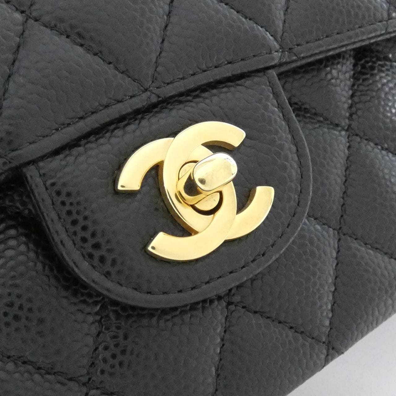 CHANEL Matelasse 1112 Shoulder Grained Calfskin 4