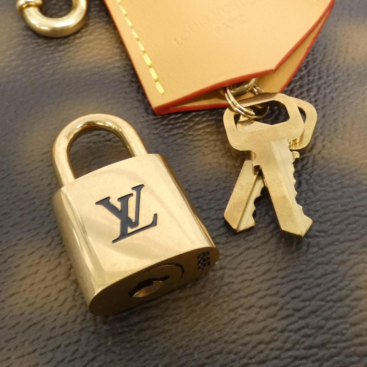 LOUIS VUITTON Lockit M46240 Handbag Monogram 4