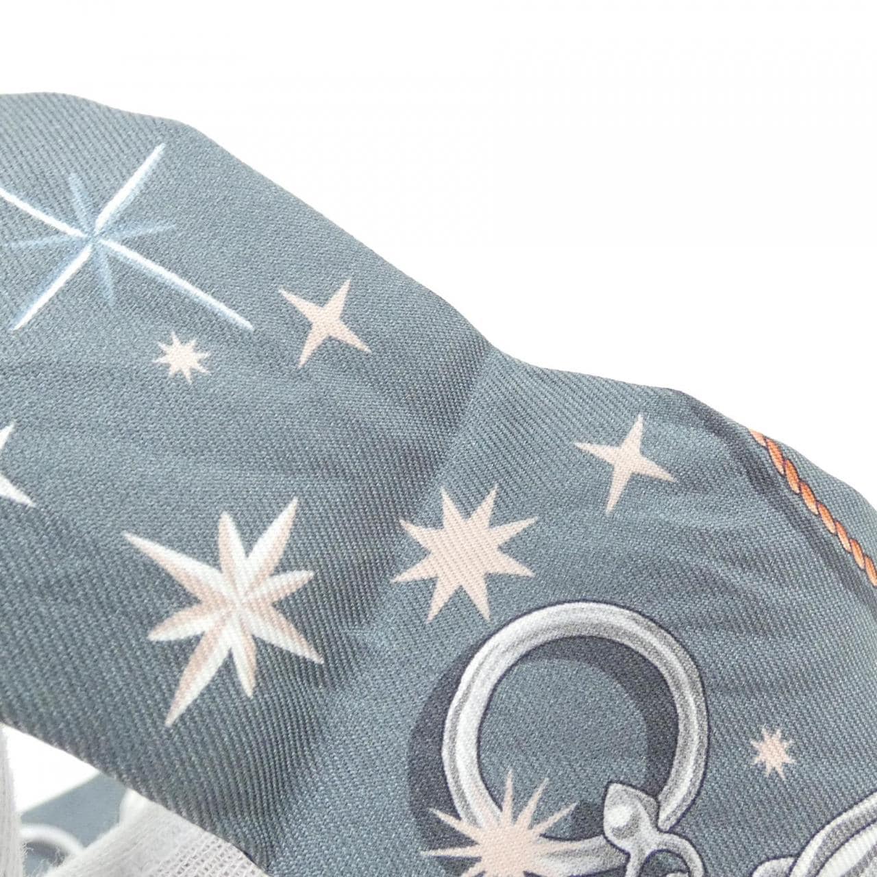 HERMES 062743S Scarf 3