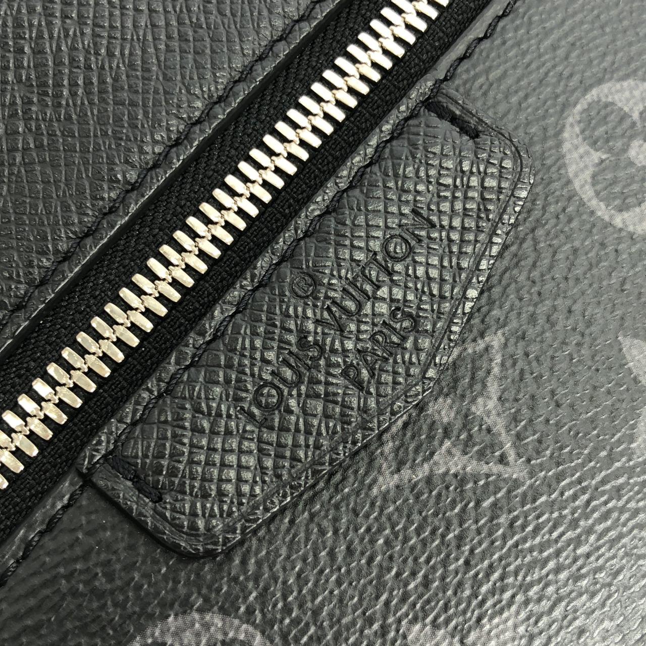 LOUIS VUITTON M30233 Shoulder Canvas 4