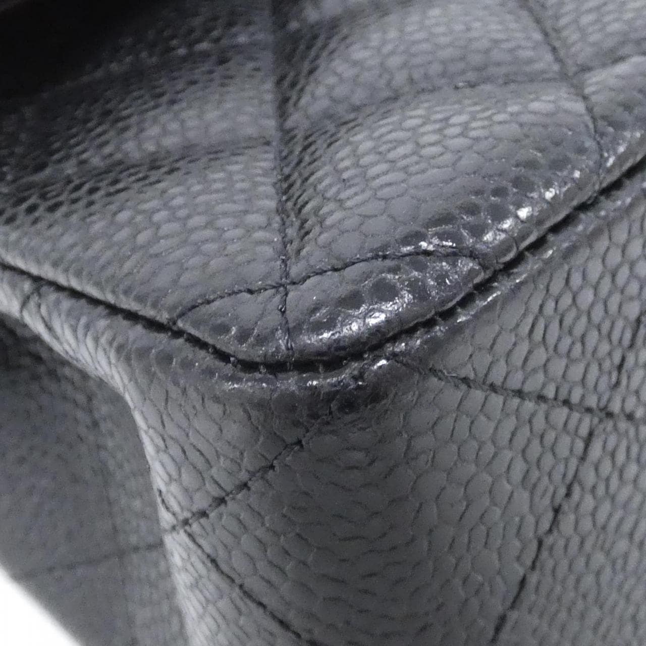 CHANEL Matelasse 1113 Shoulder Grained Calfskin 3