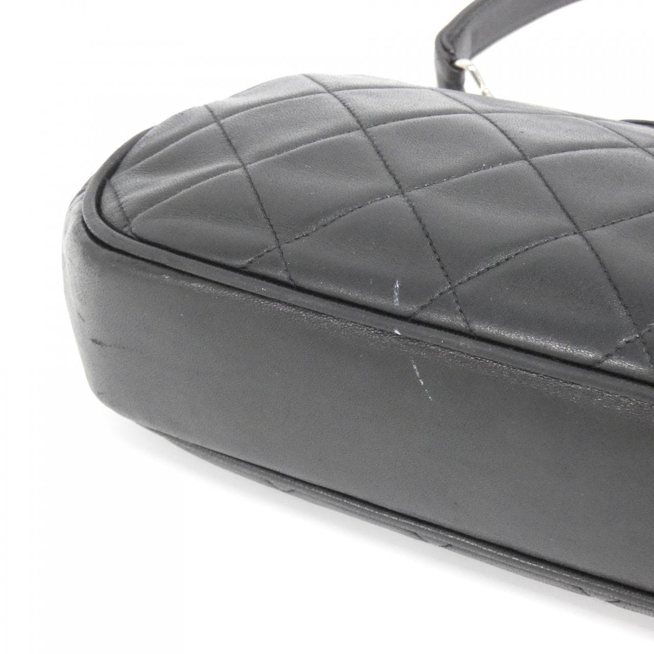 CHANEL Handbag Lambskin 3