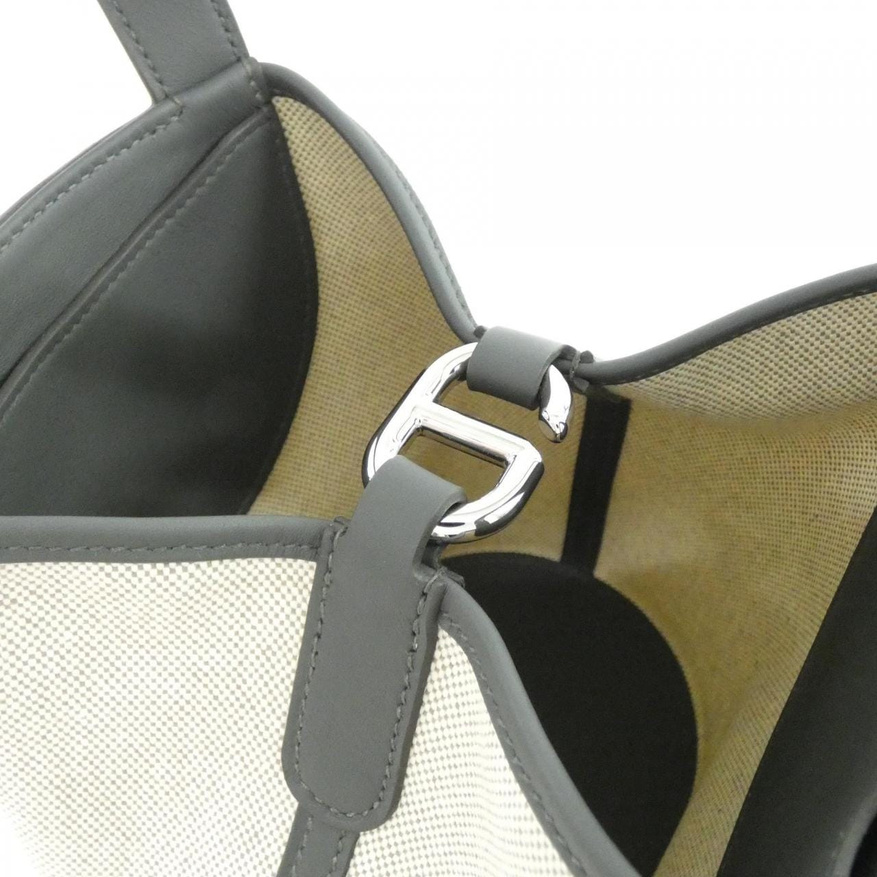 HERMES 085690CK Handbag Swift 3