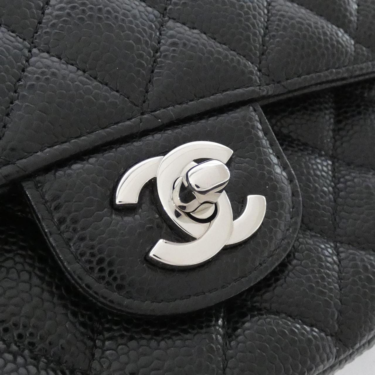 CHANEL Matelasse 1112 Shoulder Grained Calfskin 4