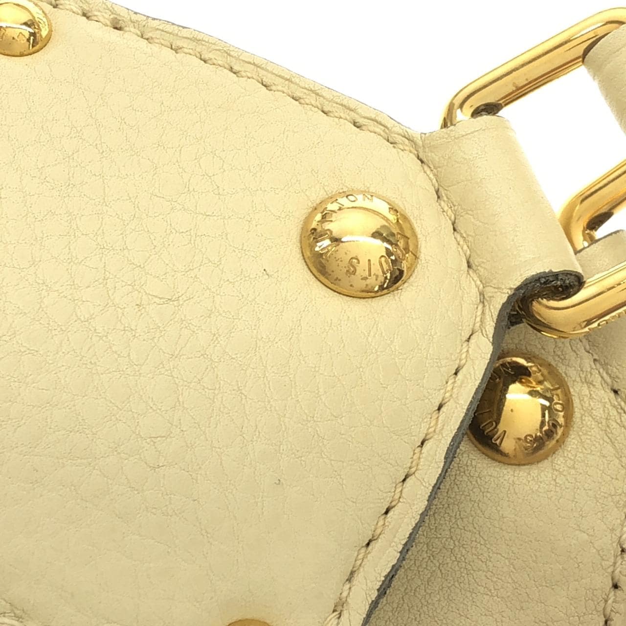 LOUIS VUITTON Mahina M95548 肩背包 4