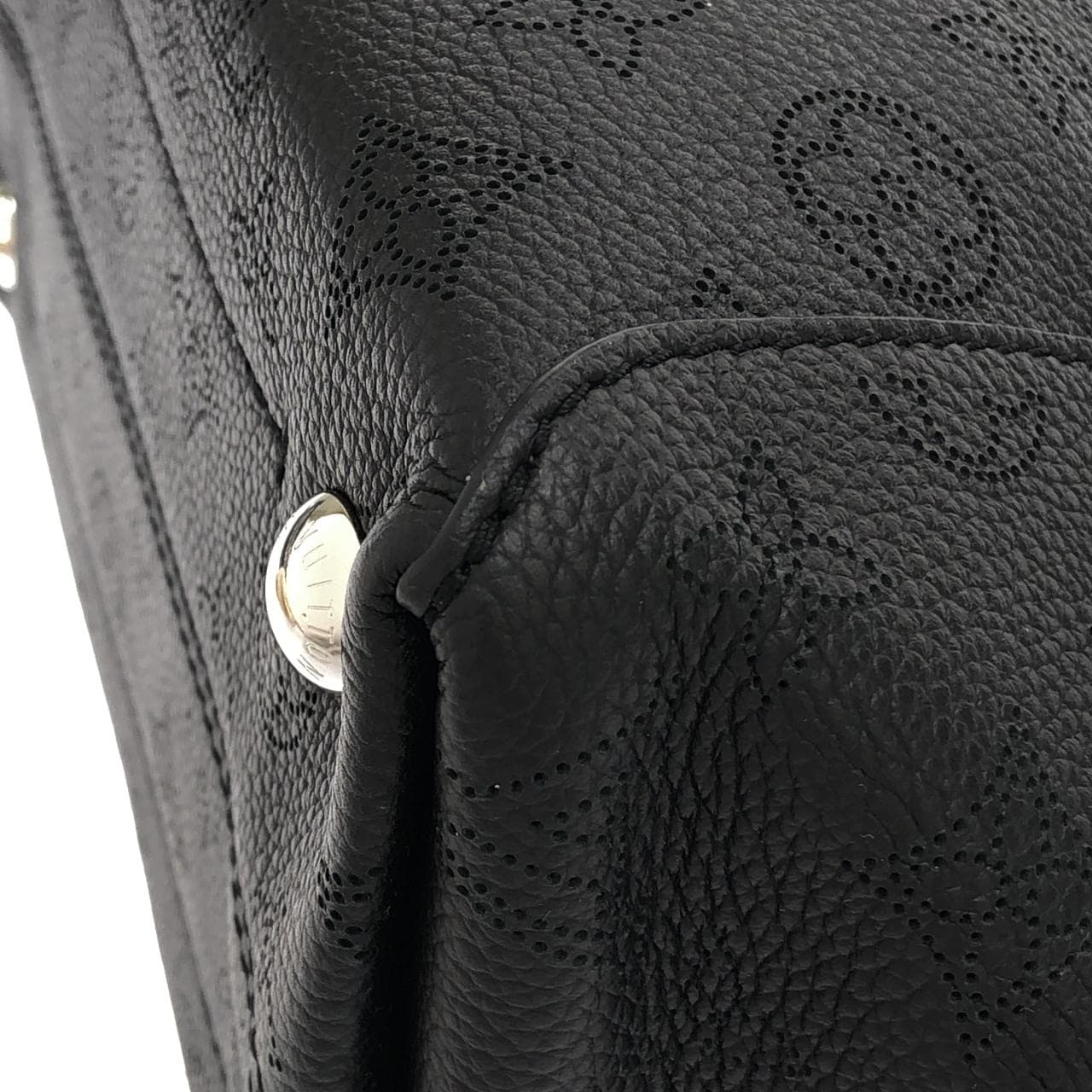 LOUIS VUITTON Mahina M54350 手提包 2