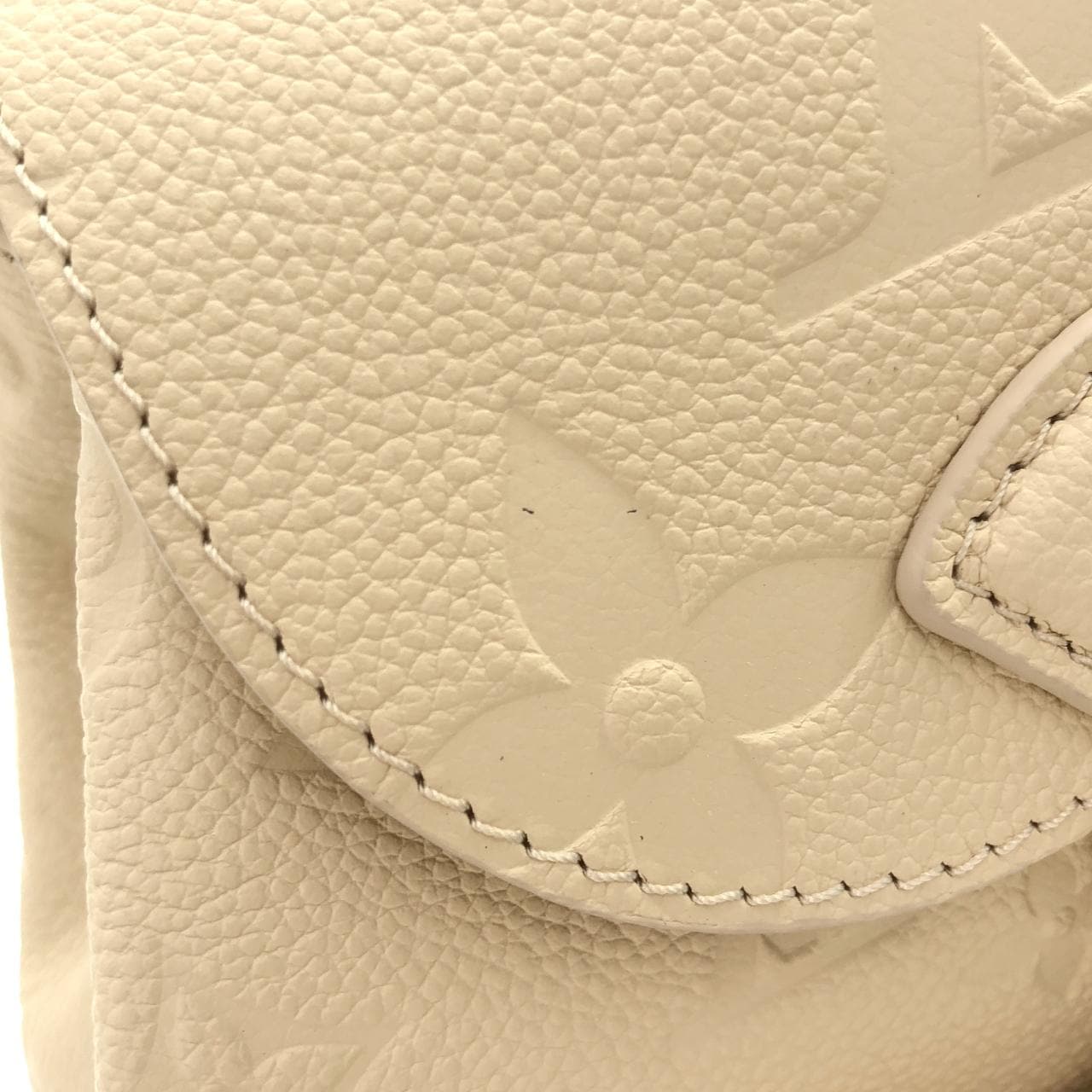 LOUIS VUITTON M47106 背包 Monogram 4