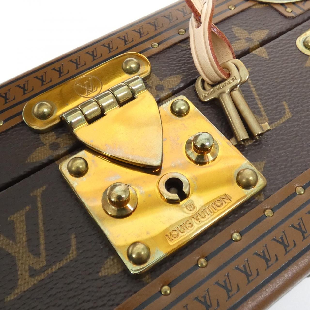 LOUIS VUITTON M47004 Wallet Monogram 4