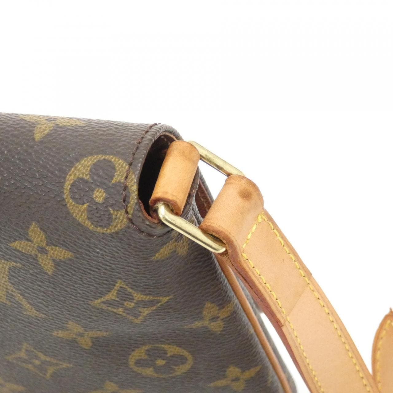 LOUIS VUITTON Musette M51258 Shoulder Monogram 5