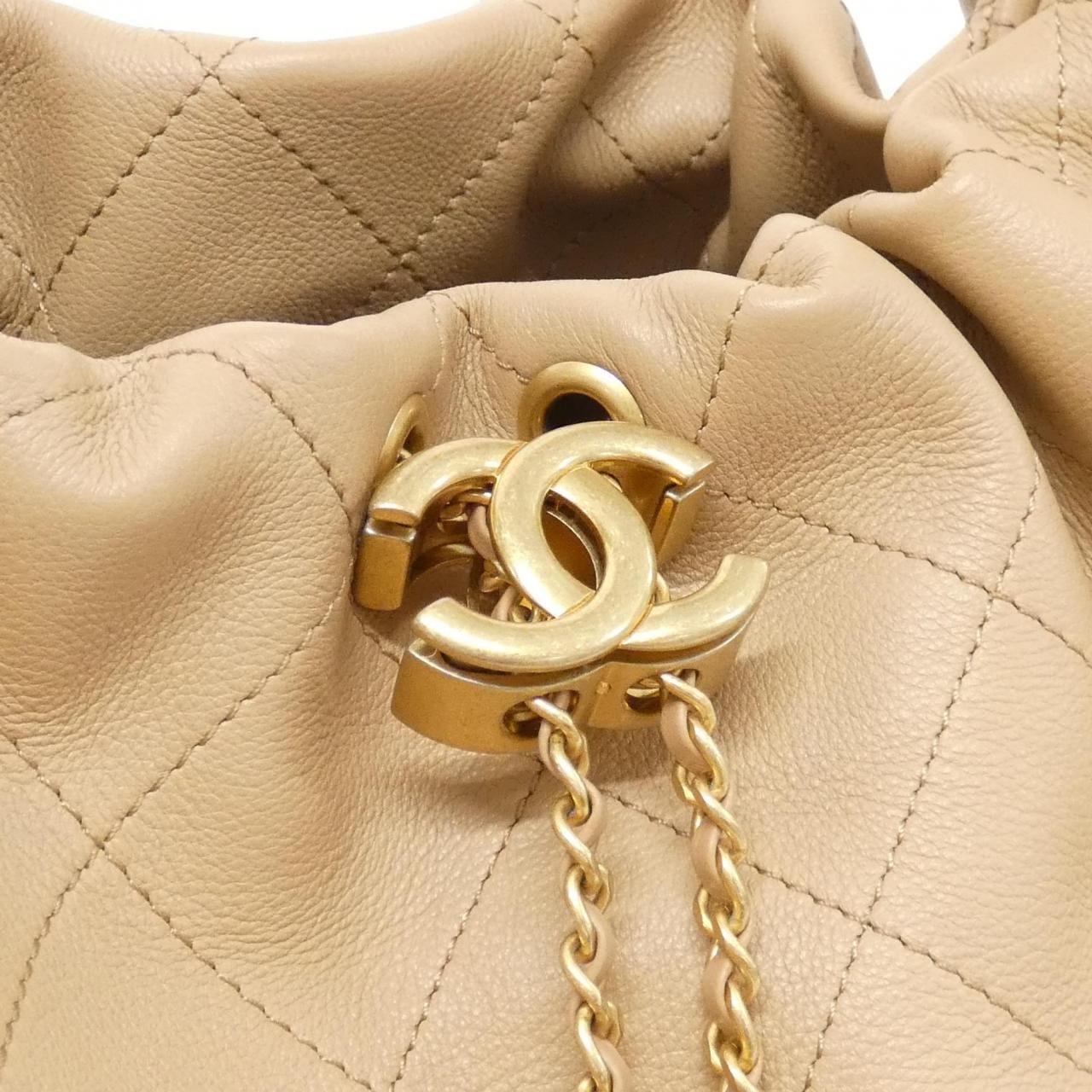 CHANEL AS5967 肩背包 4