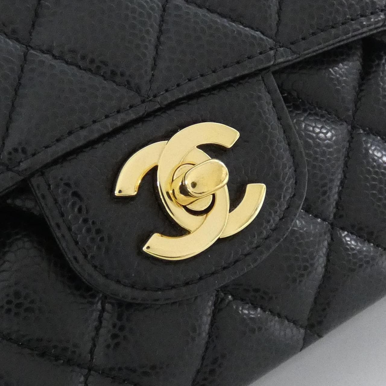 CHANEL Matelasse 1112 Shoulder Grained Calfskin 4