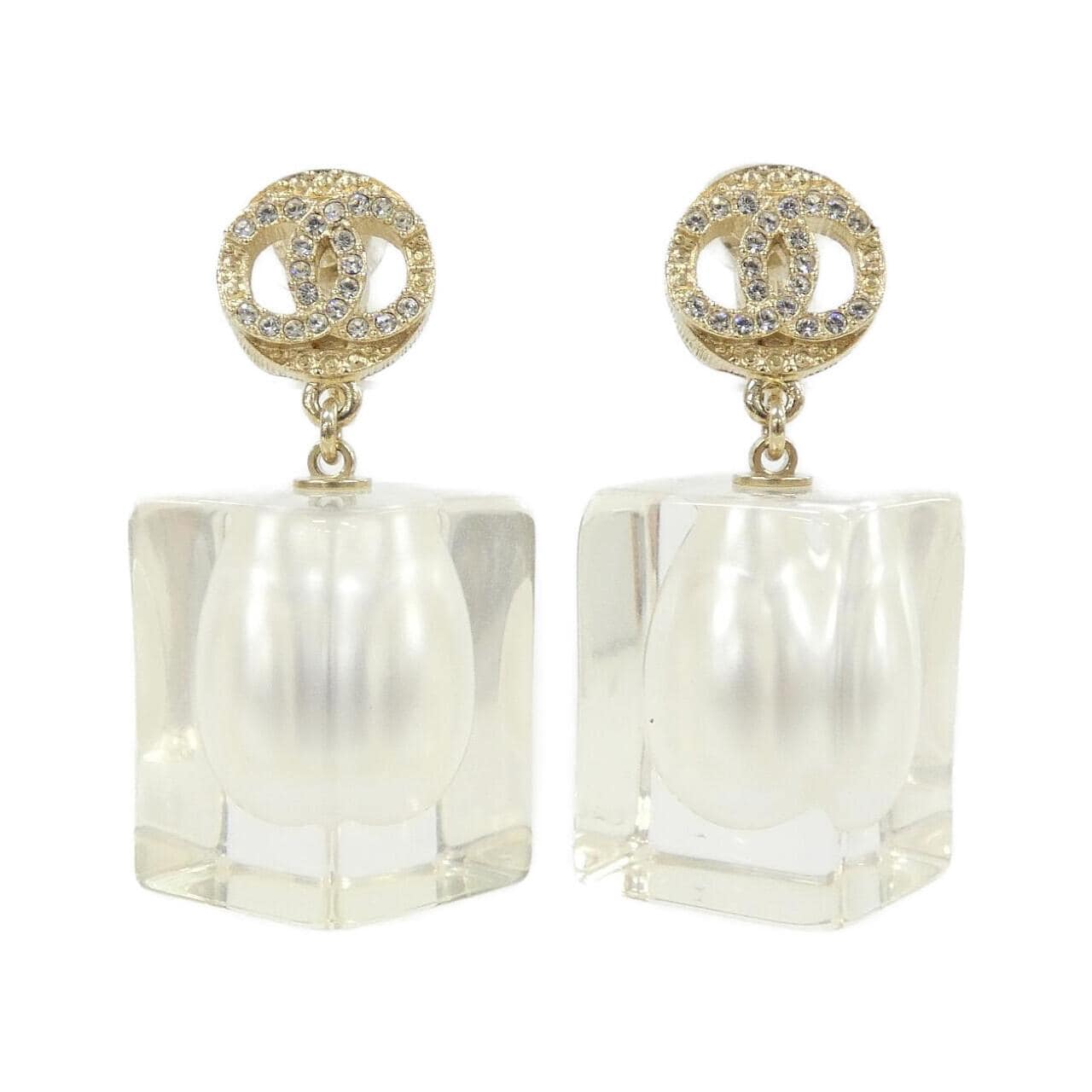 CHANEL Accessories