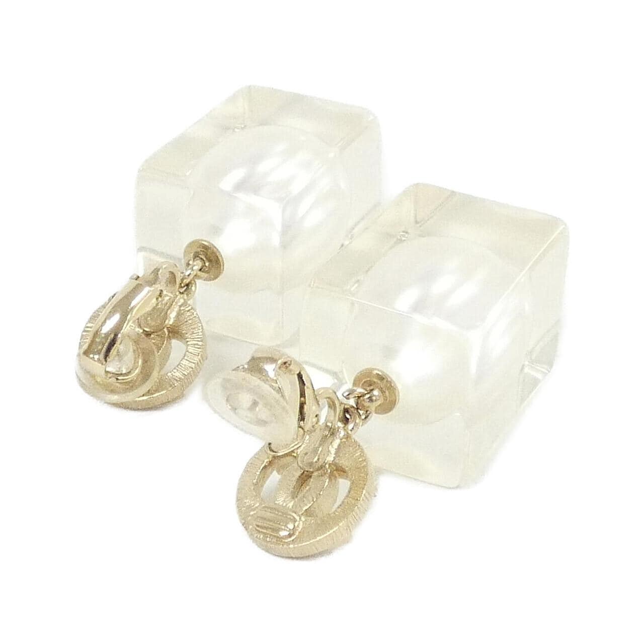 CHANEL Accessories 3