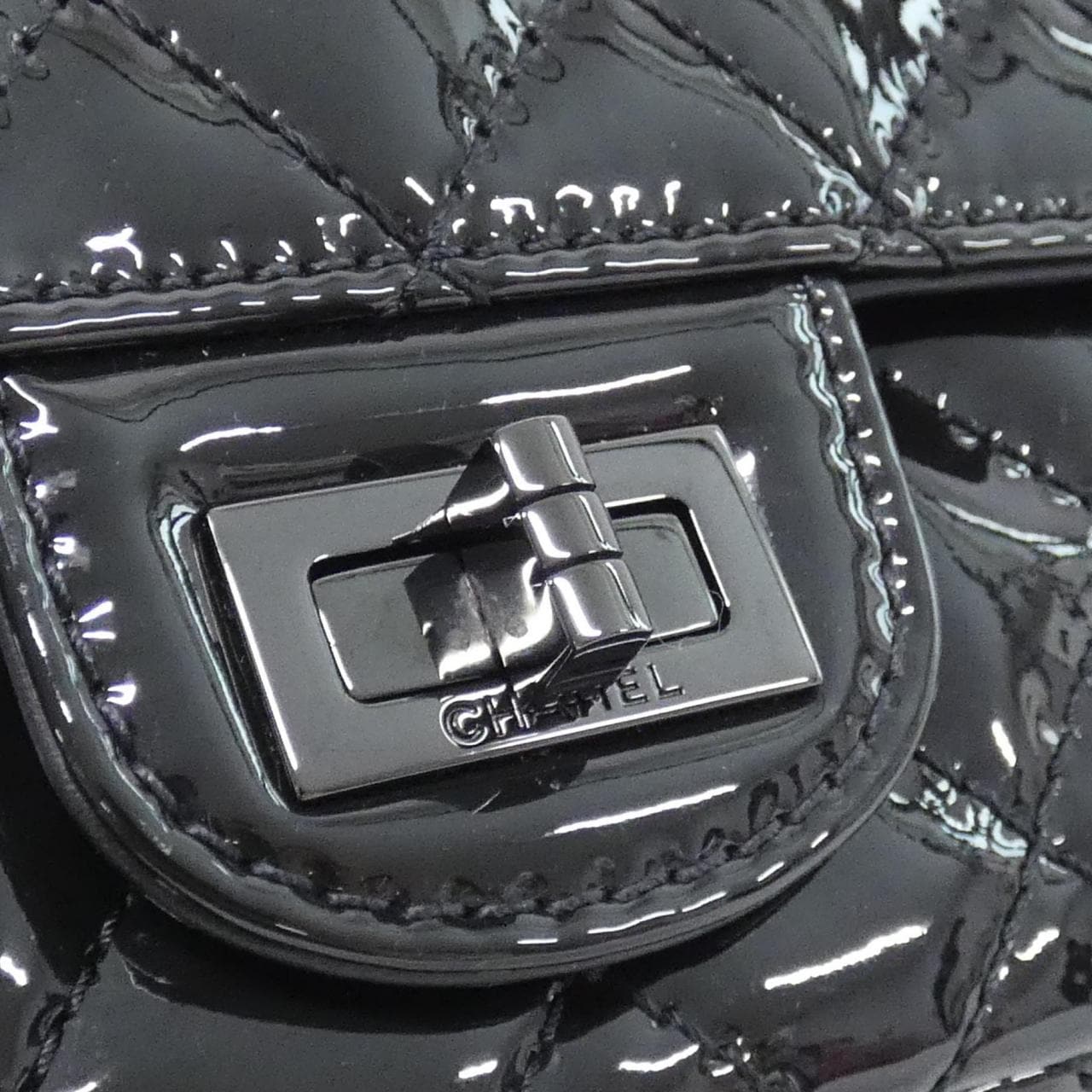 CHANEL 37586 Shoulder Patent Leather 4