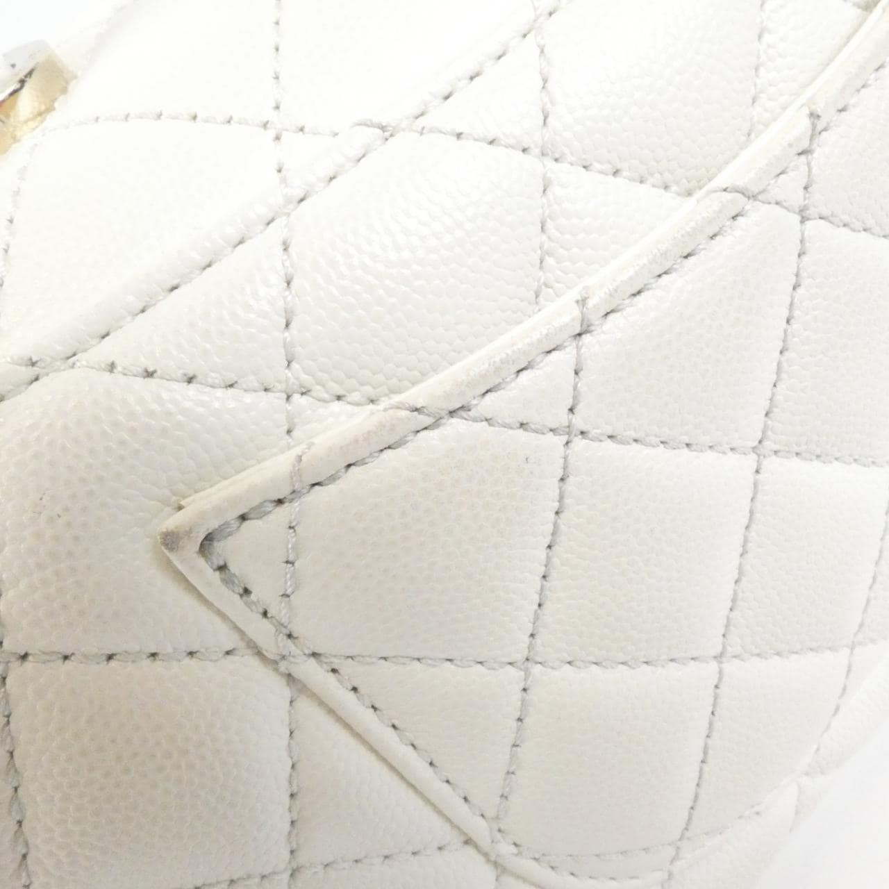 CHANEL Matelasse 92990 Handbag Grained Calfskin 4