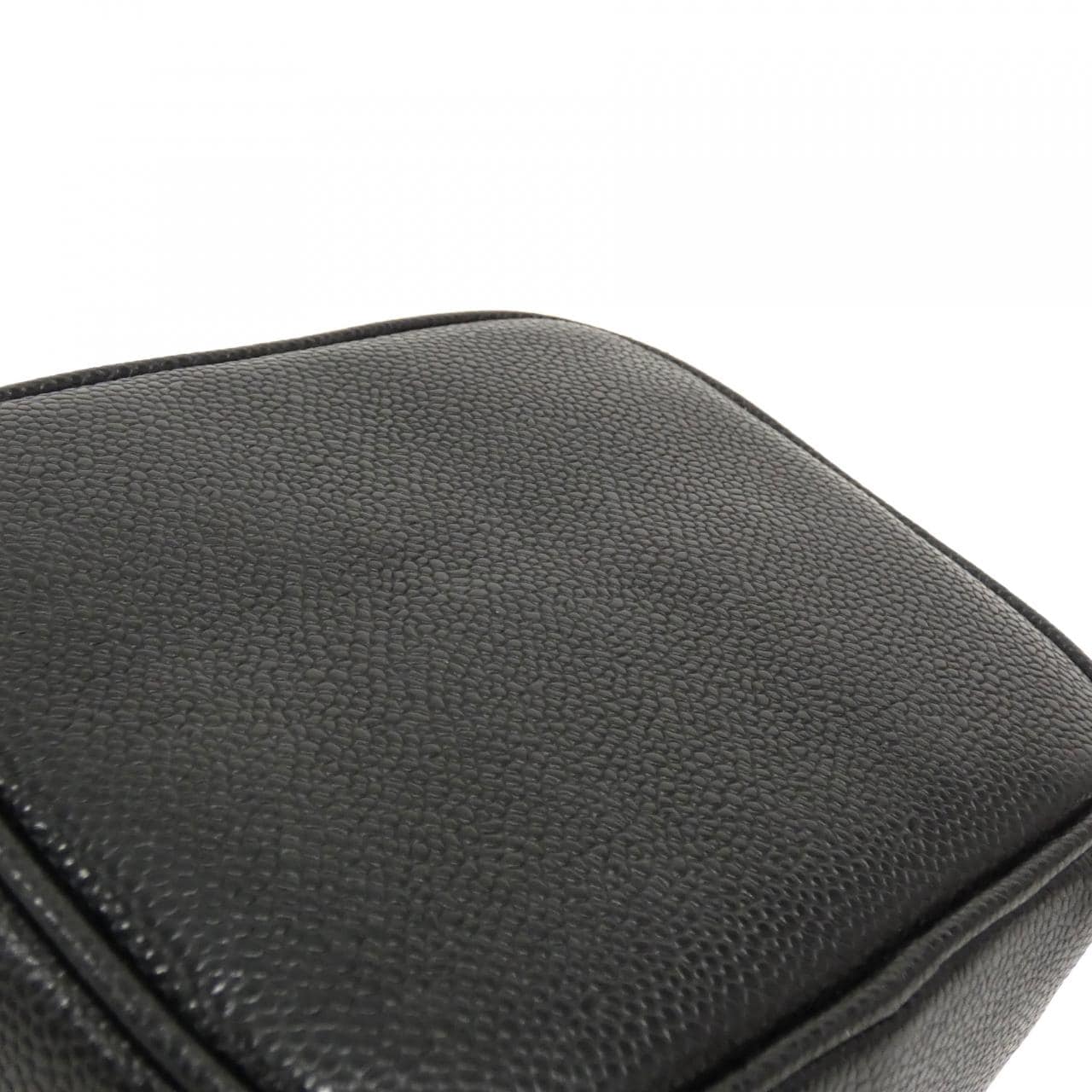 CHANEL 1998 Handbag Grained Calfskin 3