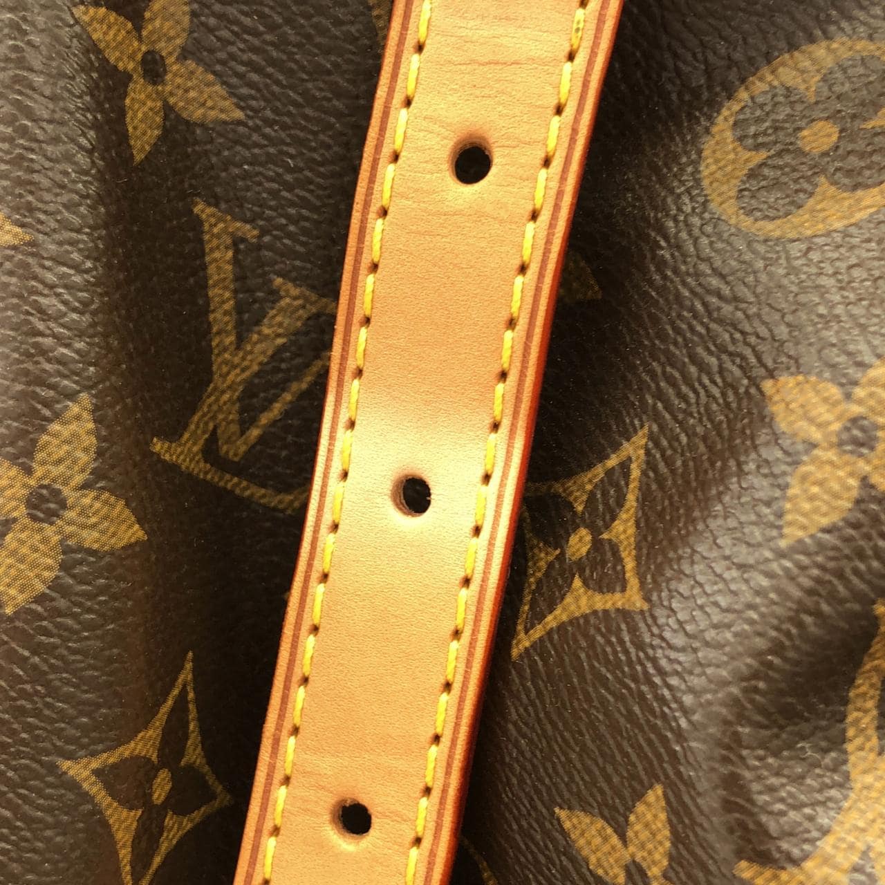 LOUIS VUITTON M40144 肩背包 Monogram 4