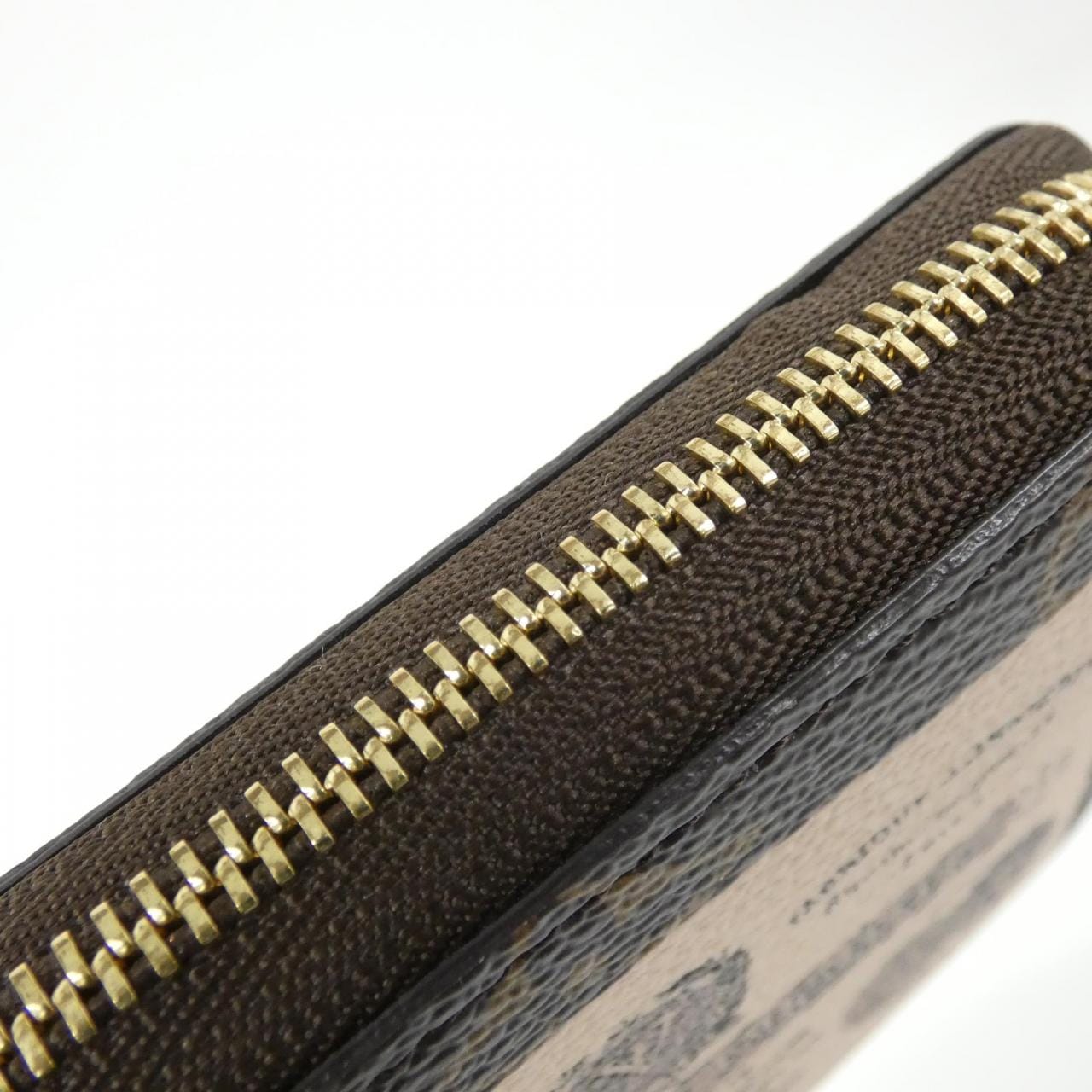 LOUIS VUITTON M29362 Coin Case Monogram 4