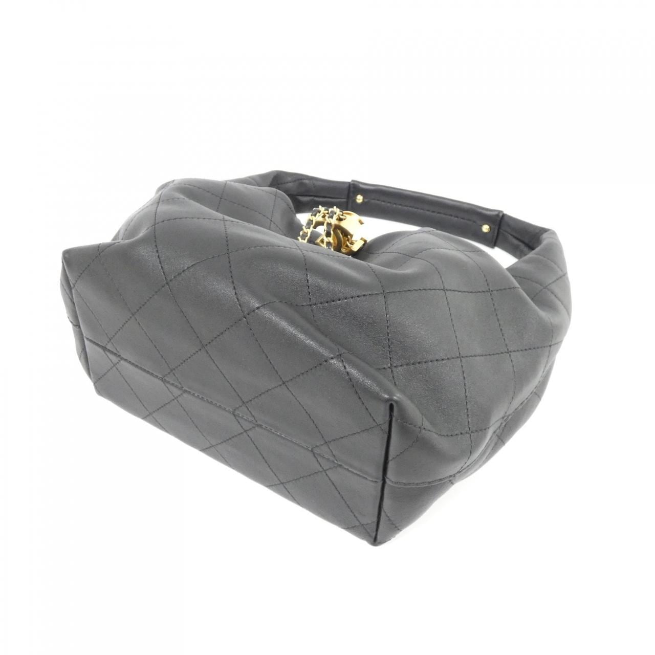 CHANEL AS5976 Shoulder 3