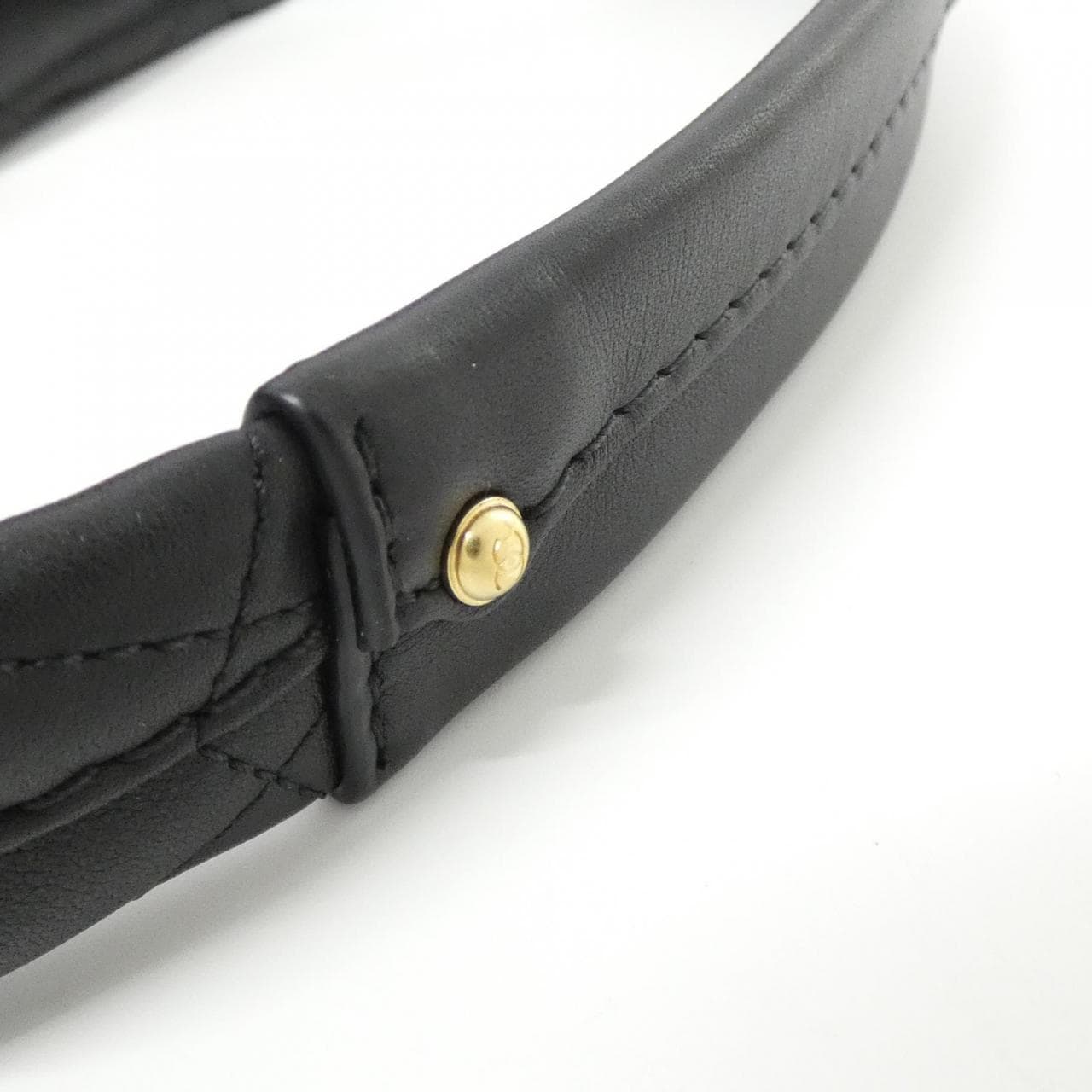 CHANEL AS5976 Shoulder 4