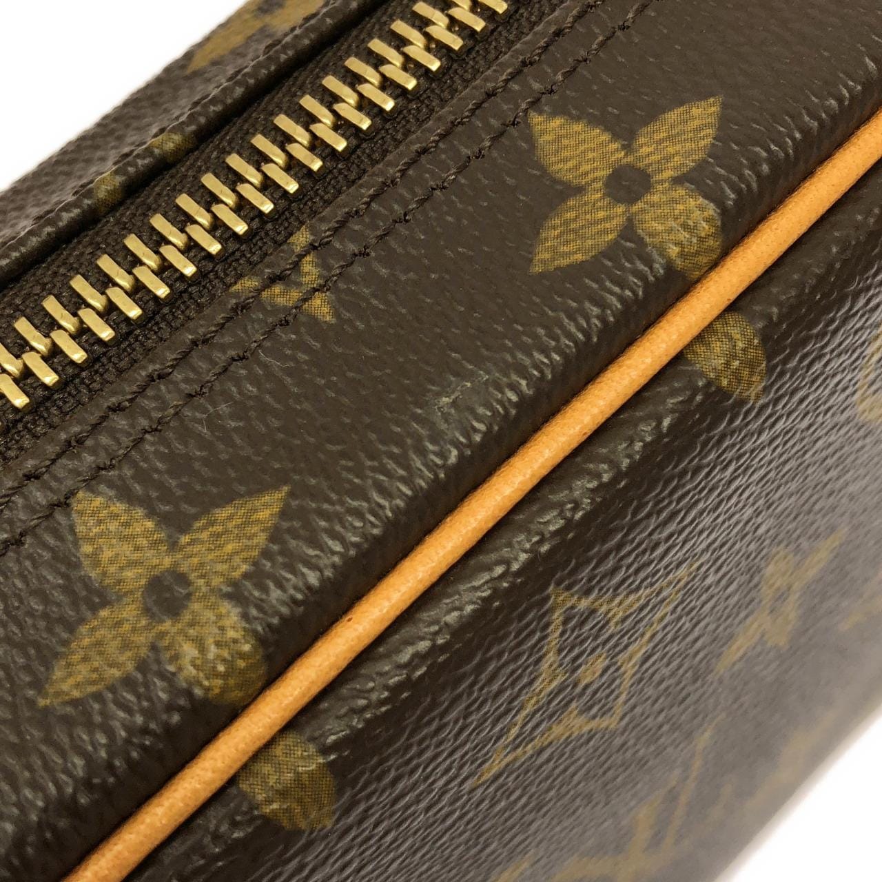 LOUIS VUITTON Pochette M51183 Shoulder Monogram 4