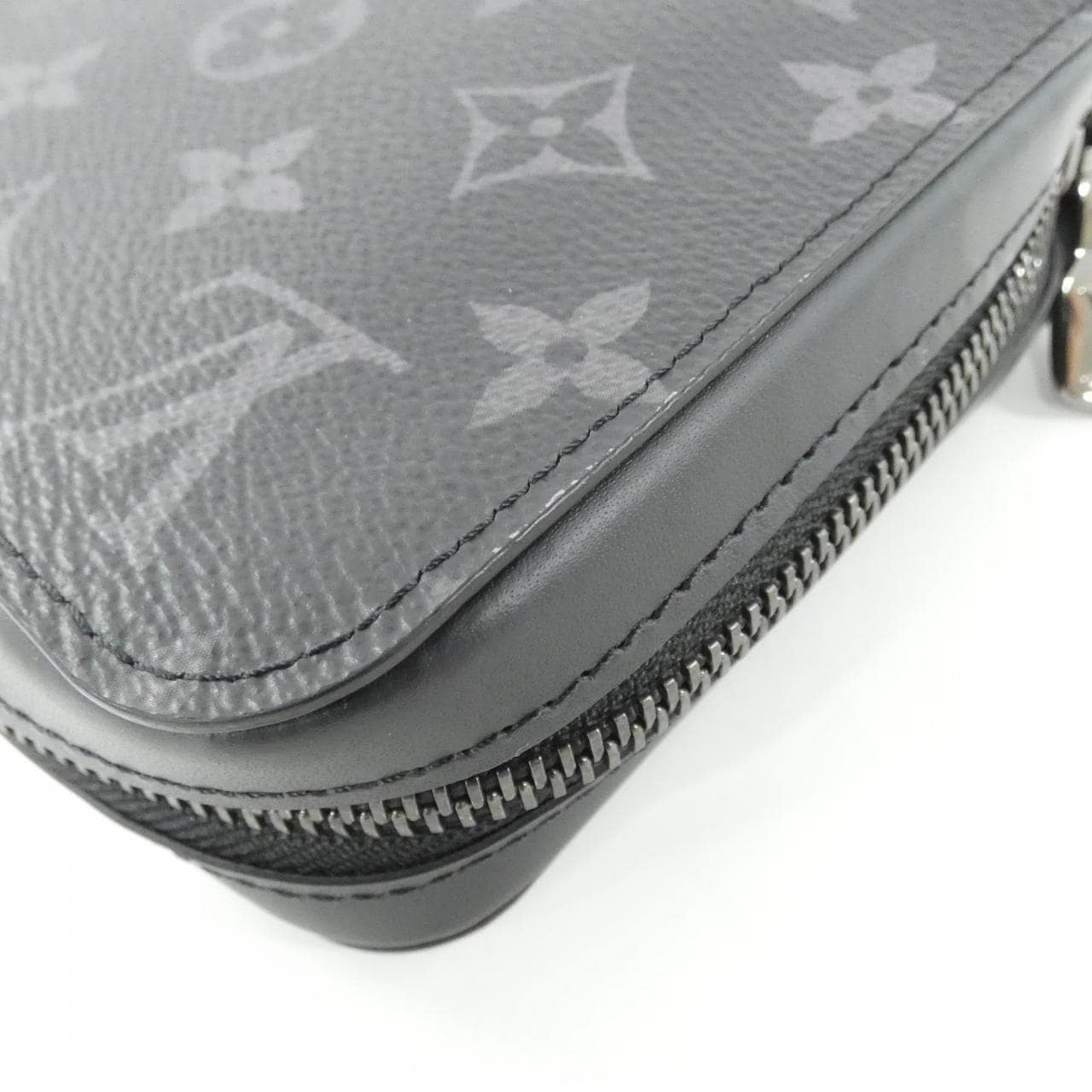 LOUIS VUITTON Eclipse M61698 Wallet Monogram 3