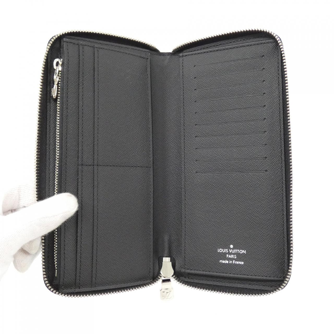 LOUIS VUITTON M30503 Wallet 4