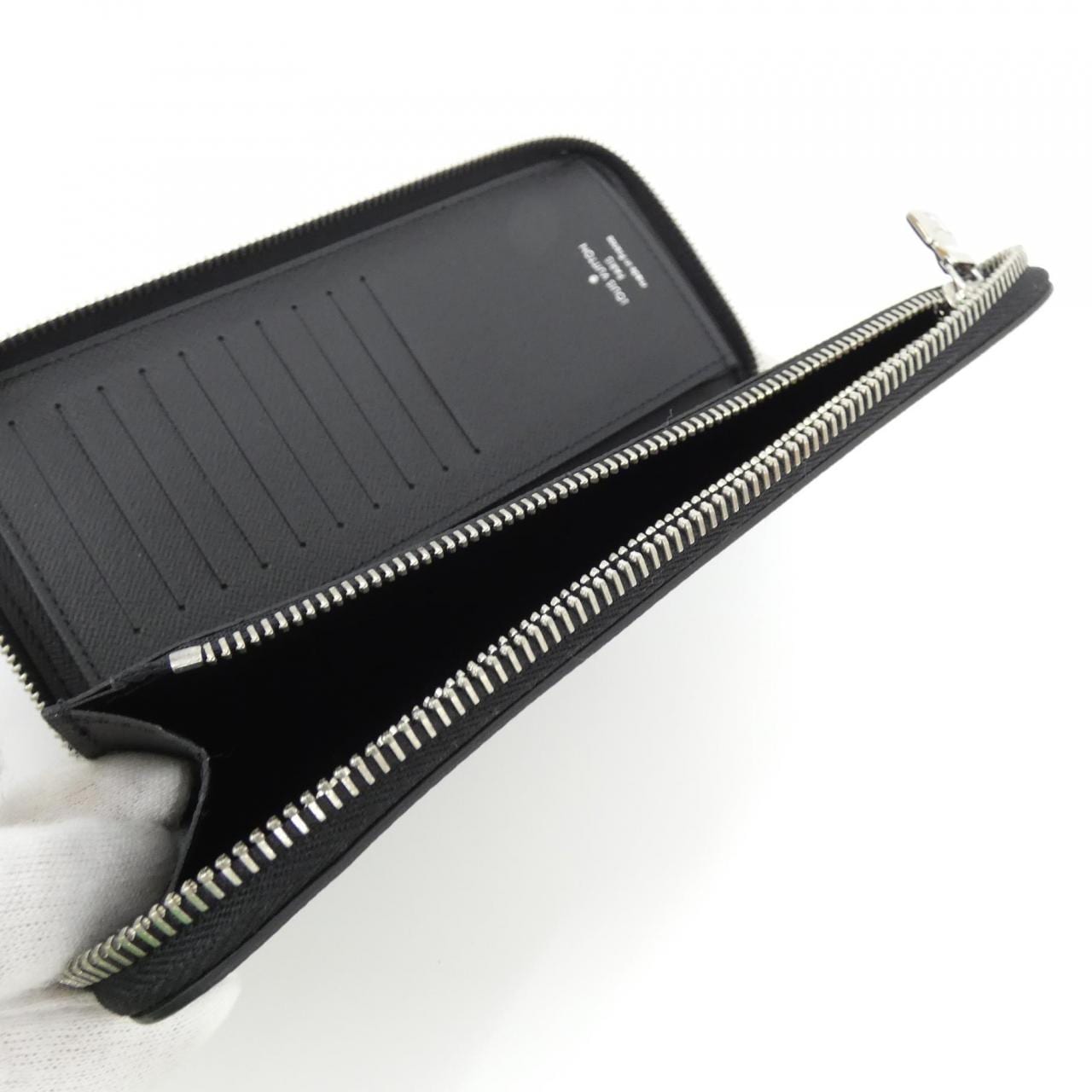 LOUIS VUITTON M30503 Wallet 5