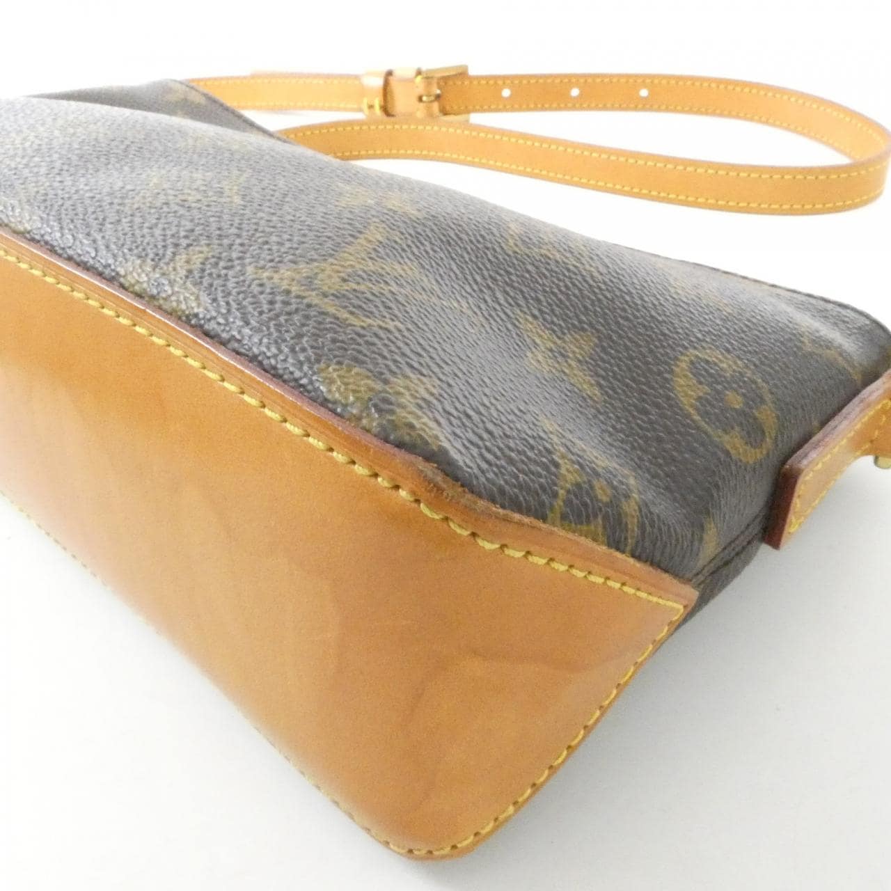 LOUIS VUITTON Trotteur M51240 Shoulder Monogram 2