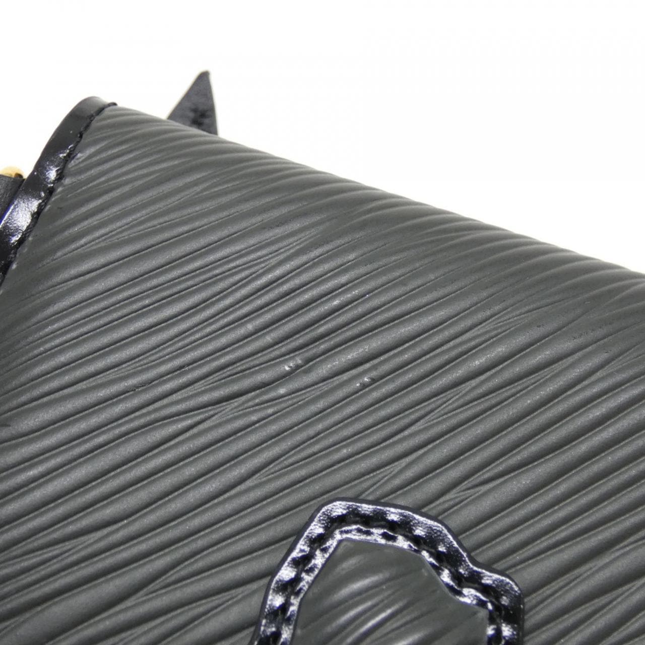 LOUIS VUITTON M63898 Card Holder Lambskin 5