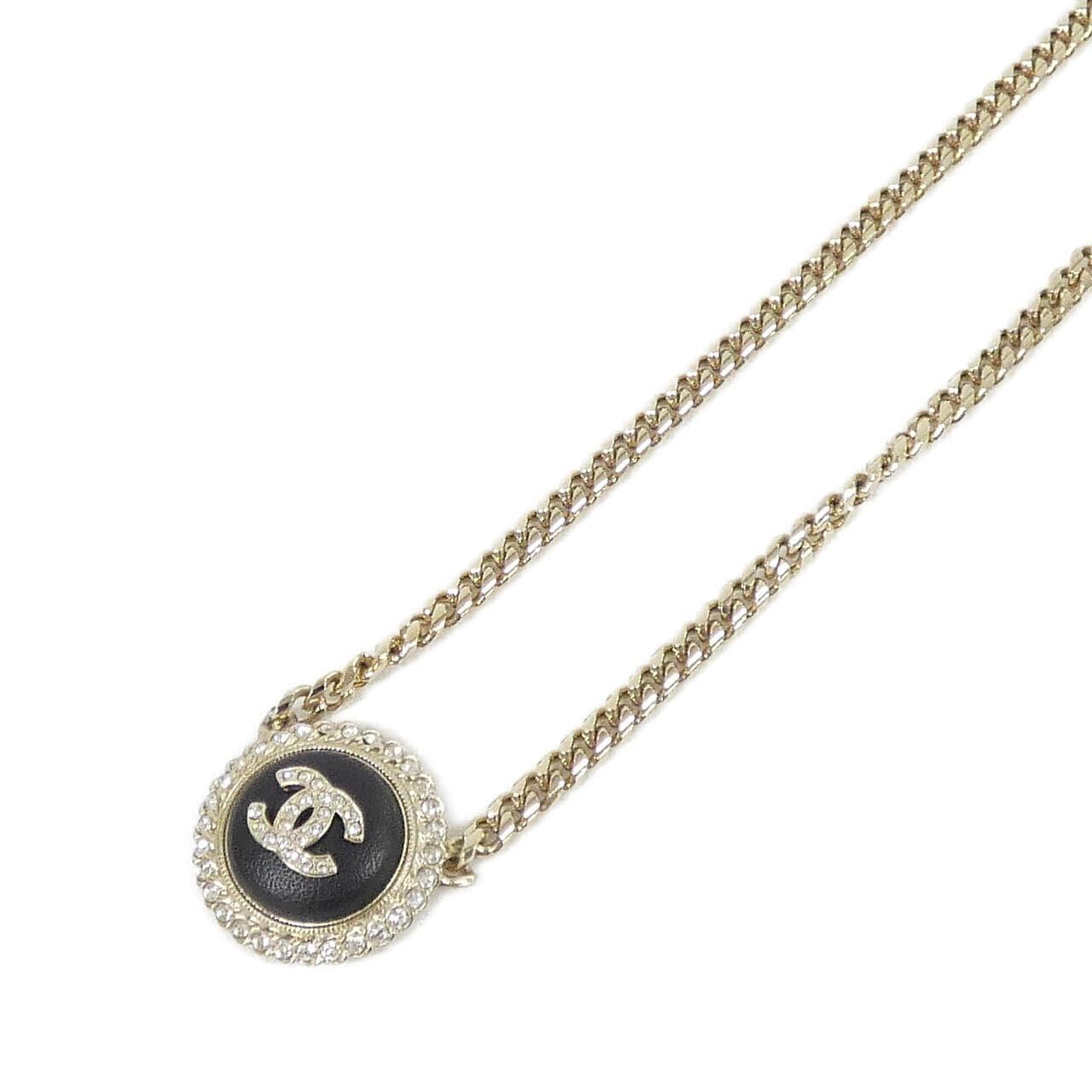 CHANEL Accessories