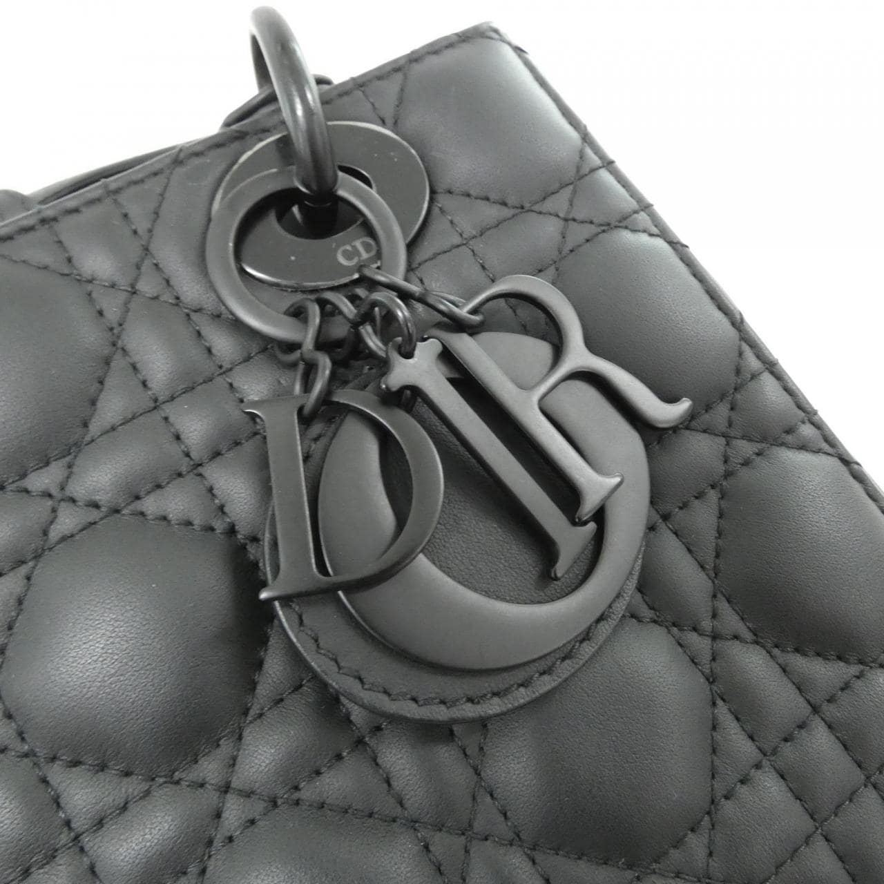 DIOR Lady Dior M0538SLOI Handbag 4