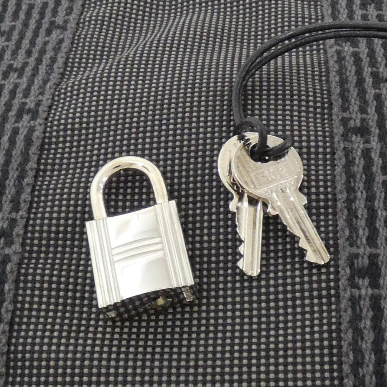 HERMES 101056M 手提包 帆布 3